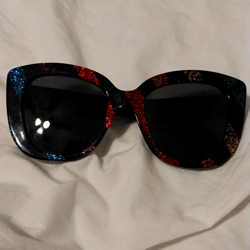 Gucci sunglasses